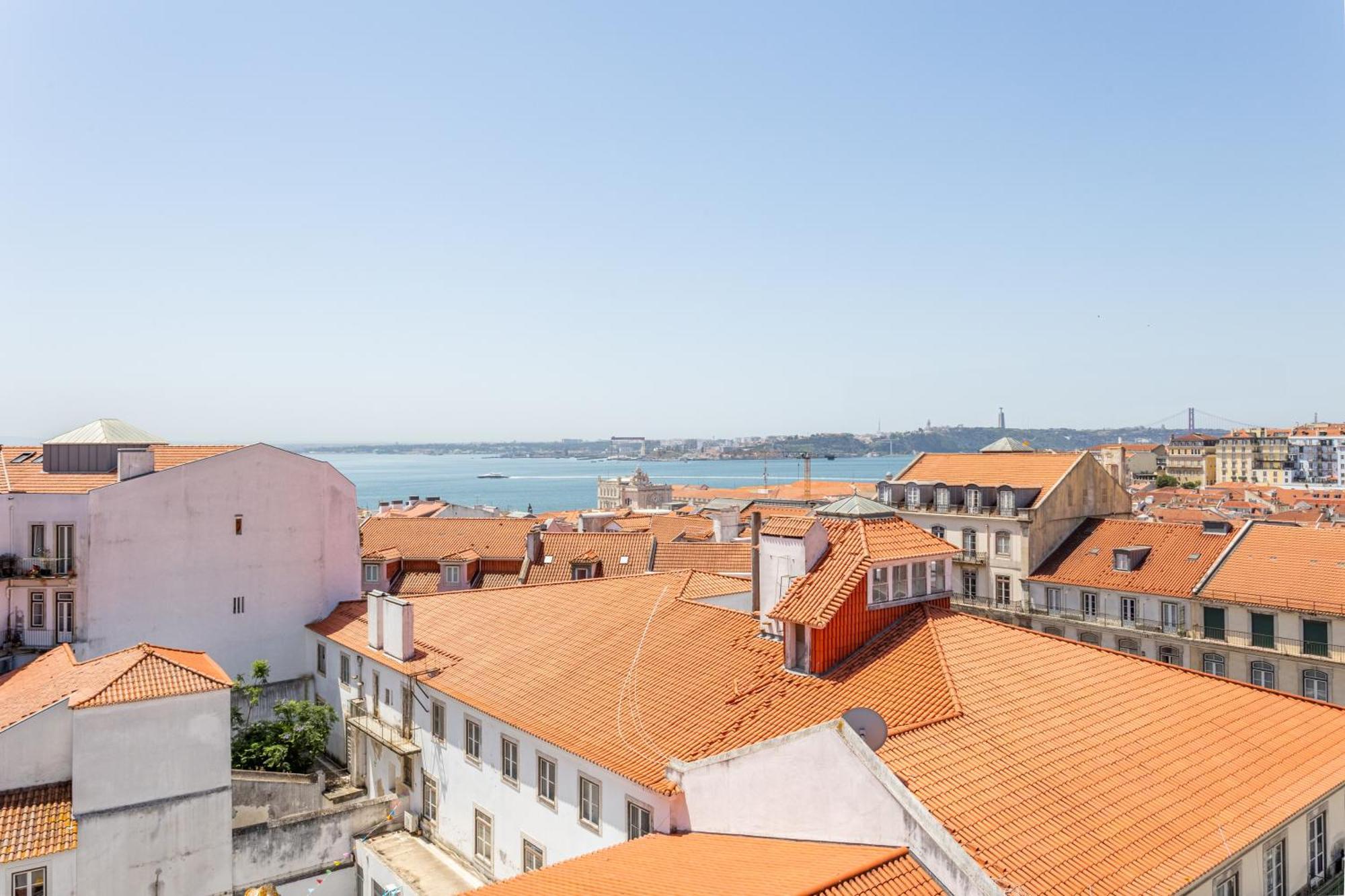 Gralhas Suites Lisboa Extérieur photo