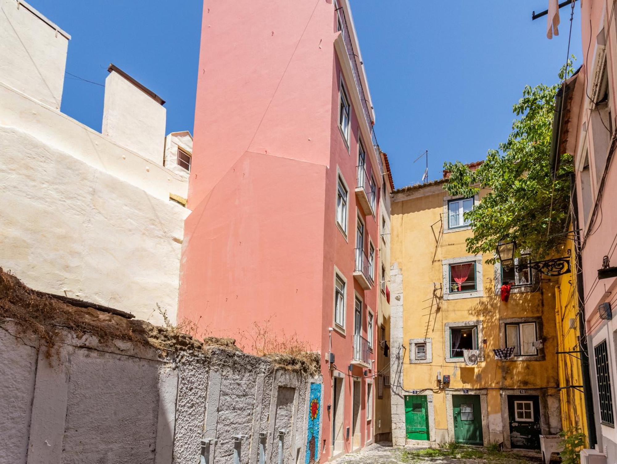 Gralhas Suites Lisboa Extérieur photo