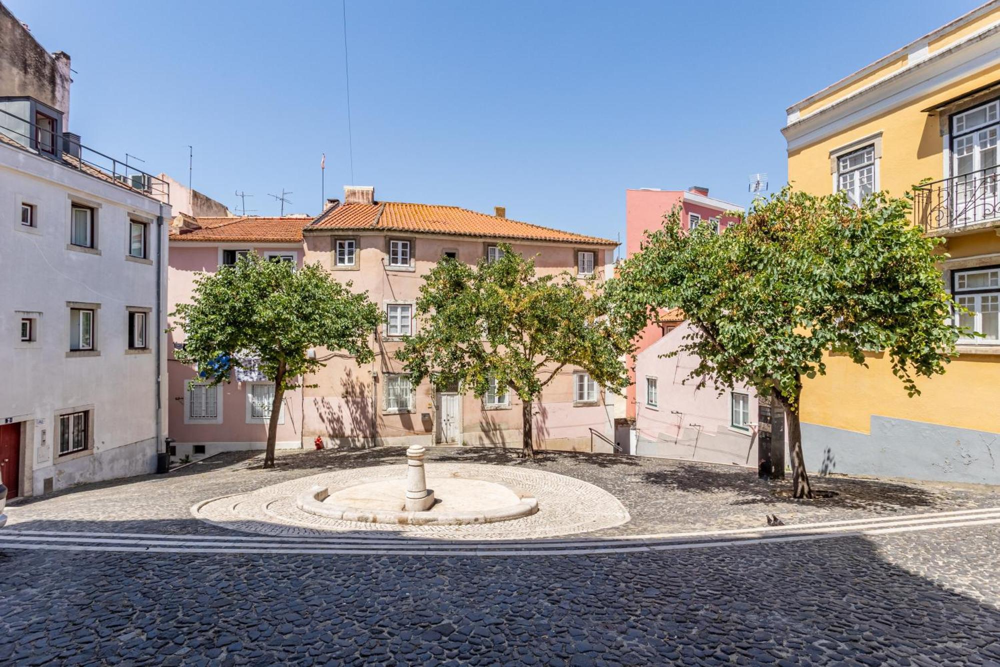 Gralhas Suites Lisboa Extérieur photo