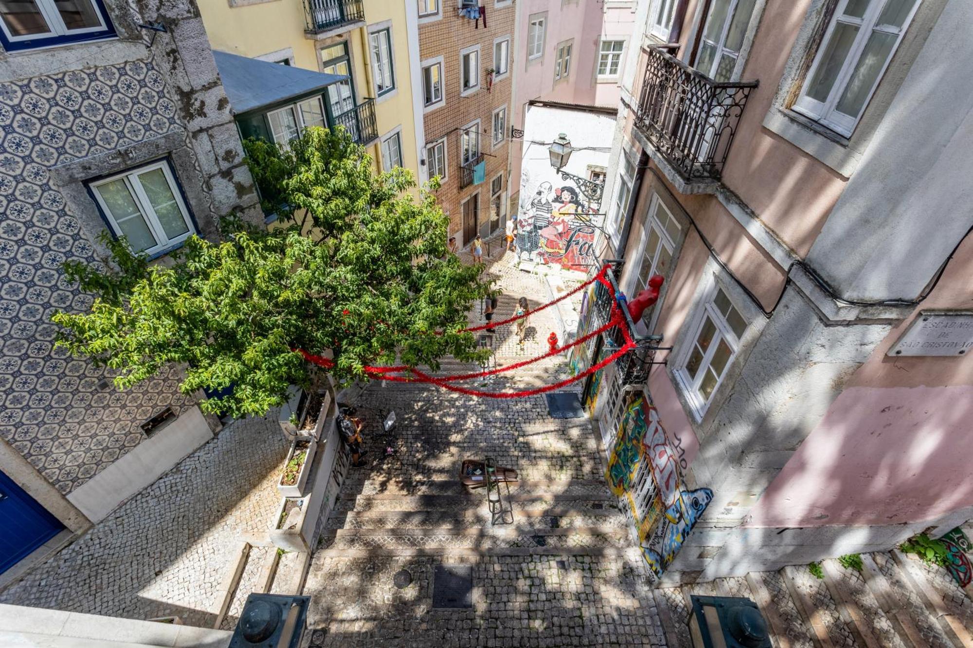Gralhas Suites Lisboa Extérieur photo